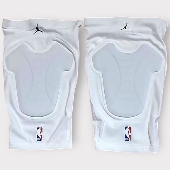 Nike Jordan NBA Basketball White Compression Knee Pad Set 2X/3X CU6678-101 New - Picture 2 of 6